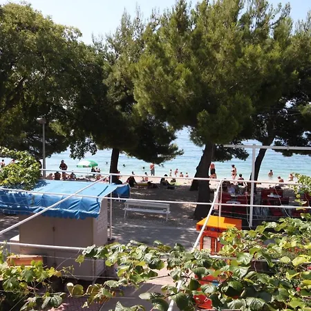 Donja Vala 6658a Drvenik (Split-Dalmatia)